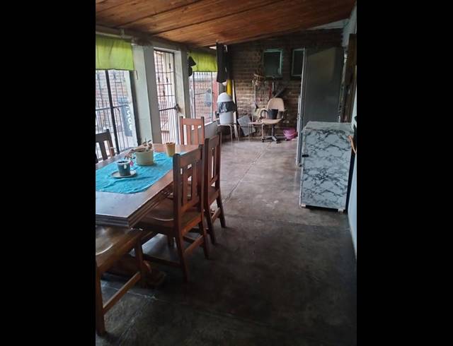 4 BEDROOM HOUSE FOR SALE IN DANVILLE